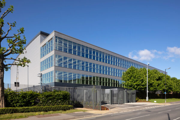 SES Technology delivering hyperscale and co-location data centres